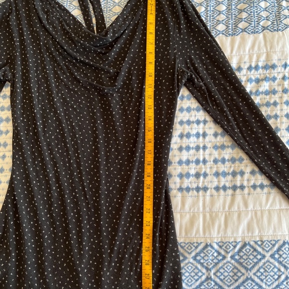 CAbi Tie Back Tee Blouse Top Style 3054 Size Medium - Picture 8 of 9